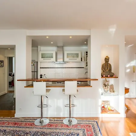 Calme Dans La Verdure 16e Paryż