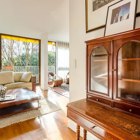 Calme Dans La Verdure 16e * Paryż